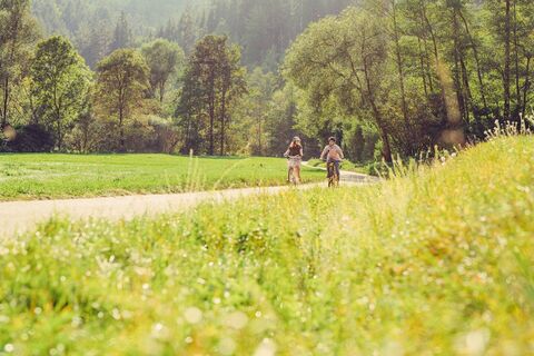 Radfahrer auf dem Kocher-Jagst-Radweg