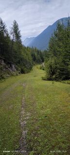 Fotografija s spletne strani Karl-Heinz na poti