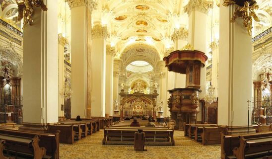 Innenansicht Basilika