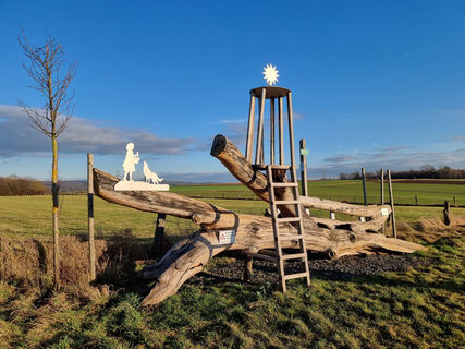 Rasten und Spielen am Röllshäuser Feld