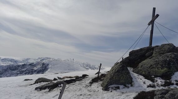Zdjęcie z Erwin Kemmer wzdłuż trasy