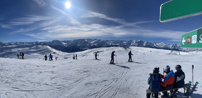 Zdjęcie z Martin Schlegel wzdłuż trasy