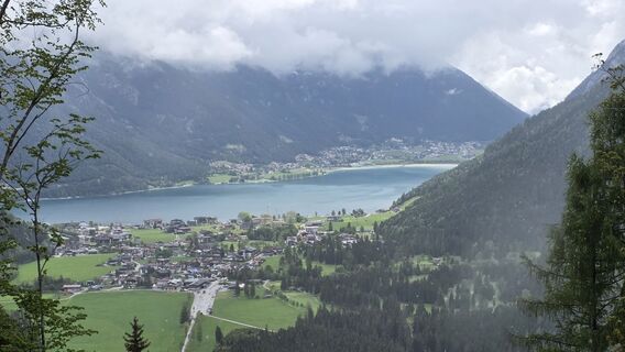 Fotografija s spletne strani Ansarahbecker na poti
