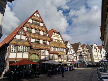 Weserrenaissance an Häuserfassaden in Bad Salzuflen