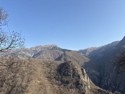Fotografija s spletne strani Fabrizio Peli na poti