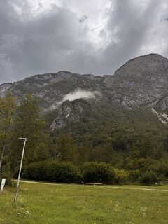 Foto van Zsuzsanna Martony langs de tour