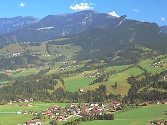 Panoramablick über Sankt Koloman. 