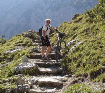 Schiebepassage zwischen Carl von Stahlhaus und Oberjoch