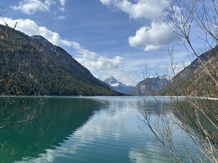 Fotografija s spletne strani Osman Eren Utku na poti