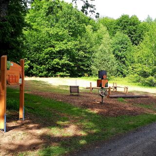 Walderlebnisplatz am Hubertusbrunnen