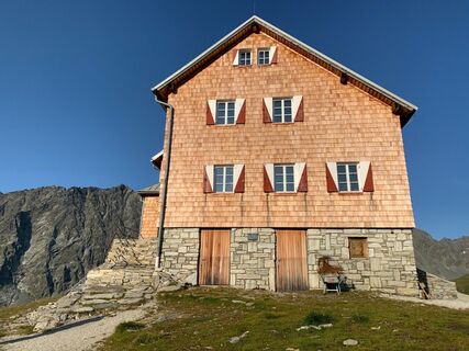 neue-reichenbergerhuette-1-c-magdalena-innerhofer.jpeg