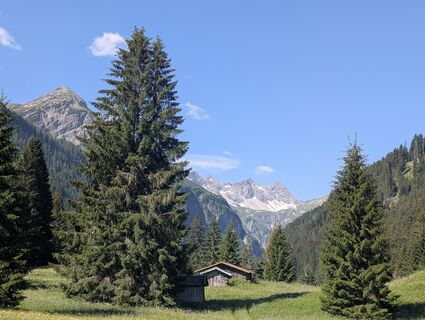 Foto von mounttwosisters entlang der Tour