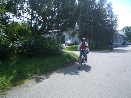 Radfahrer/innen am Mattigtalradweg R24