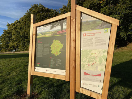 Portaltafel Fabelweg Hoher Knüll