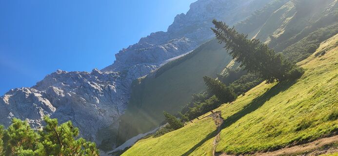 Foto von Tobias Steger entlang der Tour