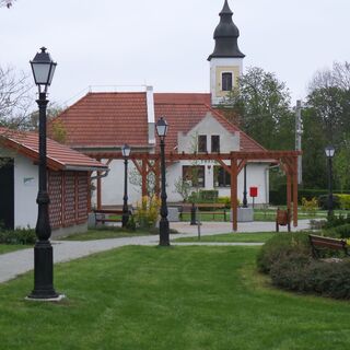 Sajnovics tér, Tordas
