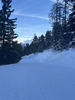 Fotografija s spletne strani Roos V na poti
