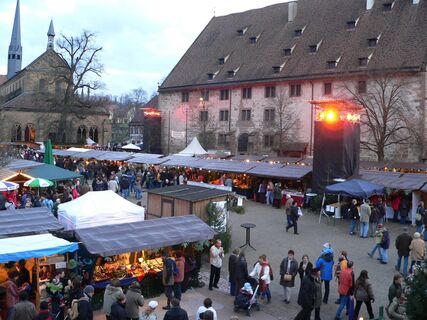 Weihnachtsmarkt im Kloster Maulbronn