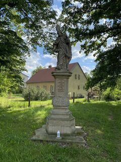 Fotografija s spletne strani thschoe na poti