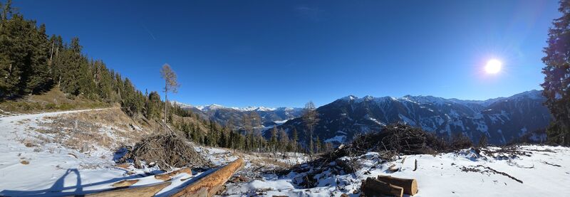 Fotografija s spletne strani JPseines na poti