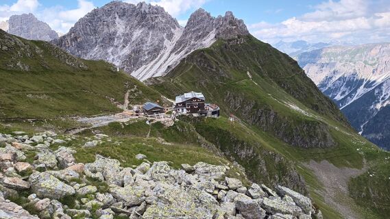 Fotografija s spletne strani Huber Lukas na poti