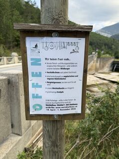Das Weichtalhaus der Naturfreunde hat hier eine motivierende Tafel angebracht :)