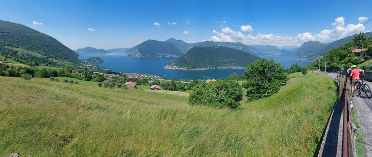 Fotografia z Mauro Geroldi (Gerry) na trase