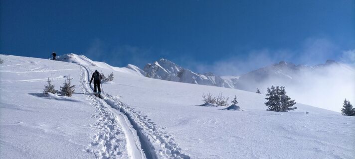 Aufstieg zwischen der Alp da Riein und der Cauma