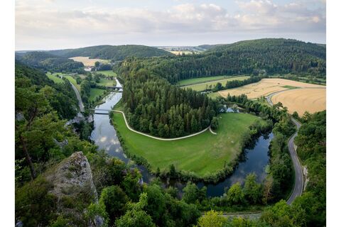Ausblick über die Donau bei Gutenstein