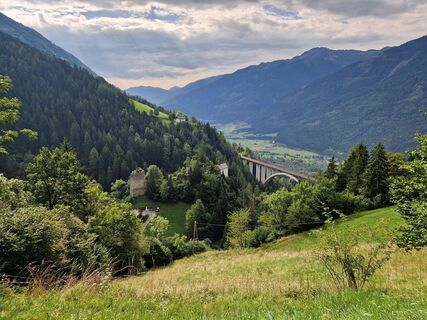 Photo de Anita Obermoser le long du parcours