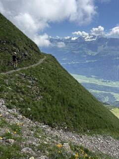 Fotografija s spletne strani Rolf Knecht na poti