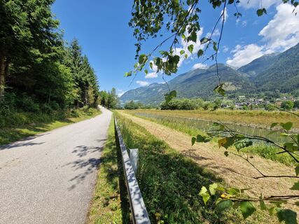 Blick Richtung oberes Mölltal, nach der Überquerung vom Sachsenwegkanal