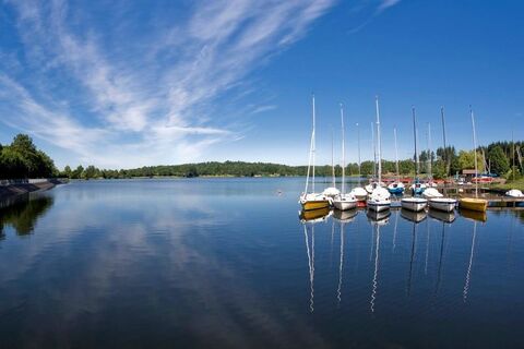 Stausee Losheim mit Segelhafen
