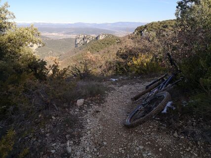 Rundkurs durch die Hügel von Manosque mit dem Mountainbike