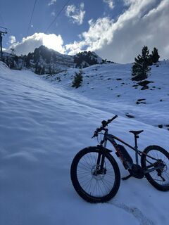 Foto von Zsíros B. Ödön entlang der Tour