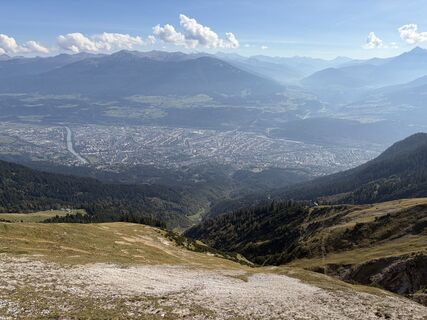 Fotografija s spletne strani Laurenzunger na poti