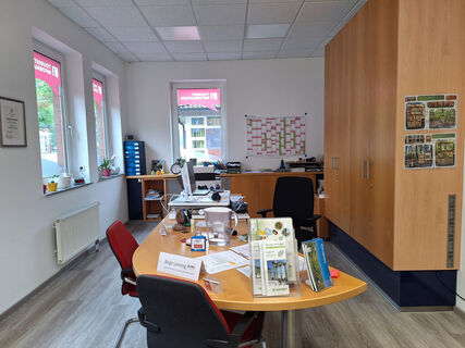 Büro Tourist Info