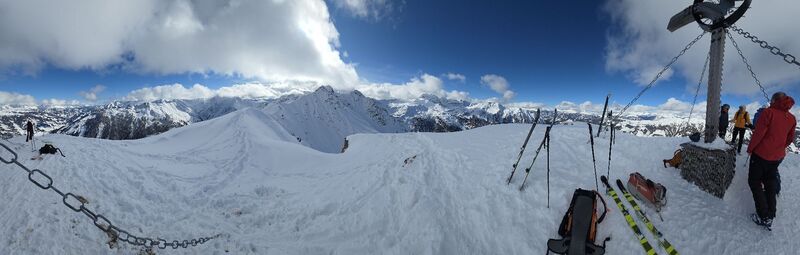 Fotografija s spletne strani meteomodel na poti