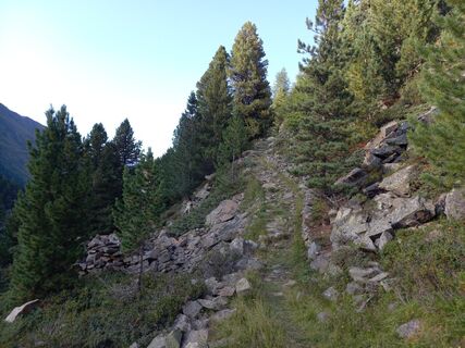 Zdjęcie z Klara Höfler wzdłuż trasy