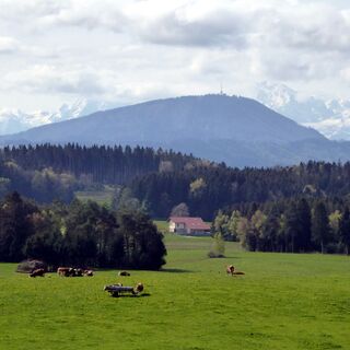 Der reizvolle Übergang vom Seenland über den Gaisberg hin zu den Berchtesgadener Alpen.