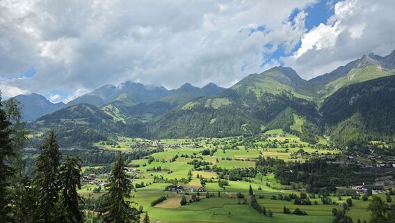 Foto von kahlesza entlang der Tour