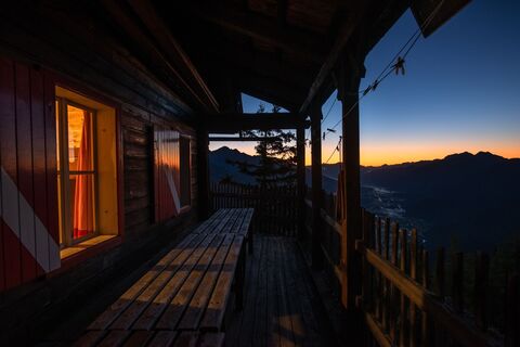 Sonnenaufgang am Hochstadelhaus