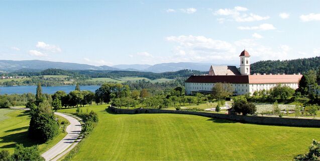 Stift St. Georgen am Längsee