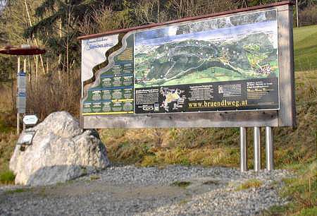 Der Haupteinstieg in den Bründlweg ist am Pogusch unweit vom WH Steirereck. Bild