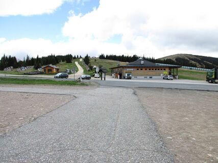 Parkplatz Weinebene, Almrauschhütte, Gh. Weinofenblick