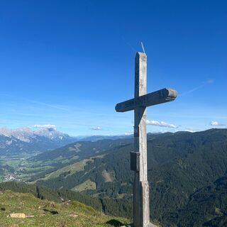 Gipfelkreuz am Sonnkogel