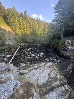 Foto von Mirrou entlang der Tour