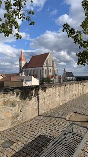 Foto von hochlandfamilie entlang der Tour