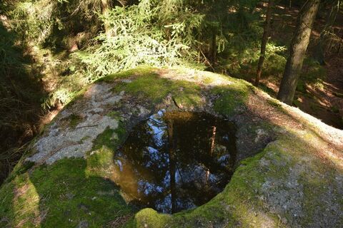 Wasserschale Kierlingstein