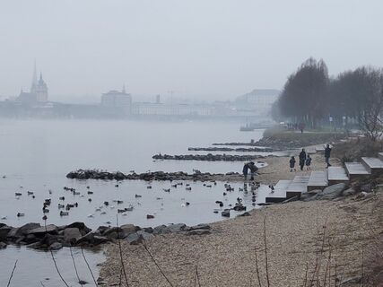 Fotografija s spletne strani Ernst na poti